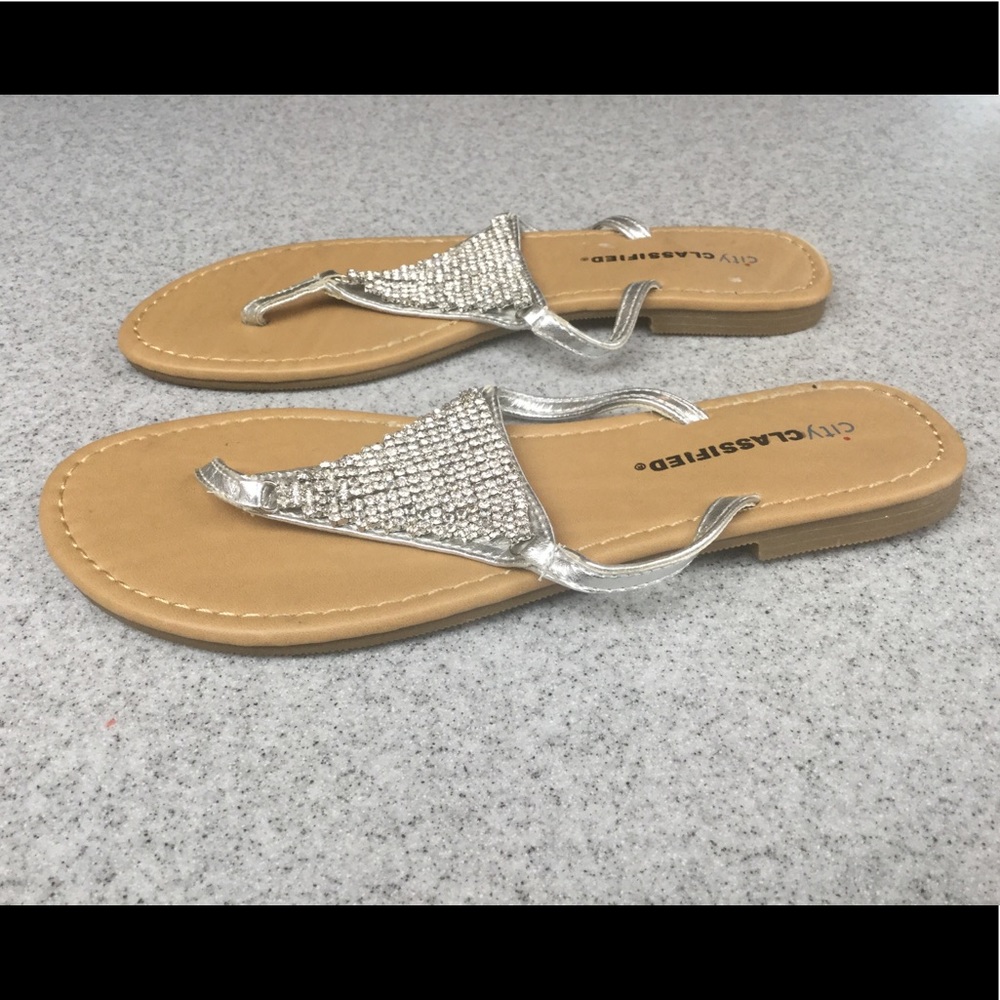 CityClassified Sparkly Sandals Size 6.5 - Picture 5 of 9